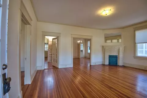316 E Trinity Ave, Durham, NC 27701 photo 4