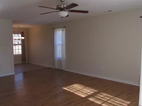 87 Nicholas Ct, Angier, NC 27501 photo 3