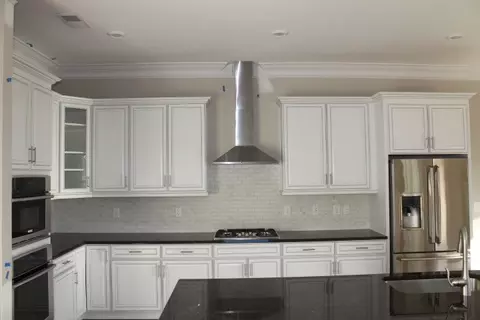 2104 Della Ct, Apex, NC 27502 photo 1
