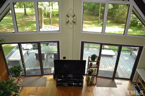 148 Waters Edge Loop, Henderson, NC 27537 photo 4