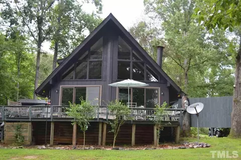 148 Waters Edge Loop, Henderson, NC 27537 photo 1