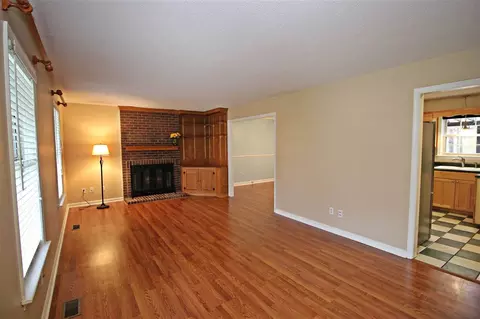210 Electra Dr, Cary, NC 27513 photo 3