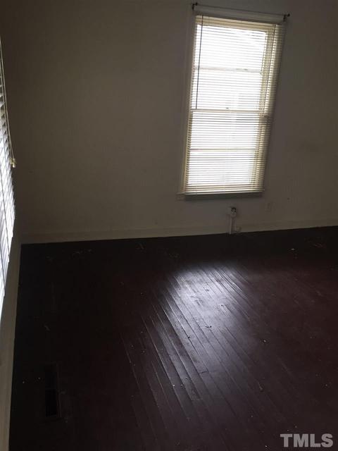 1208 Grant St, Durham, NC 27701 photo 3
