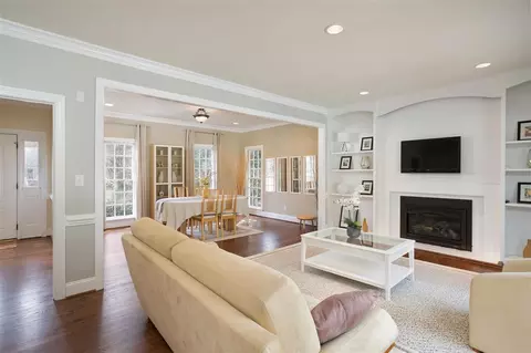 7102 Spring Ridge Rd, Cary, NC 27518 photo 5