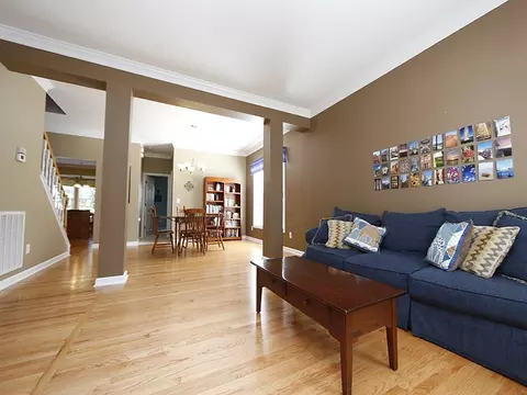 313 Whitney Ln, Durham, NC 27713 photo 3