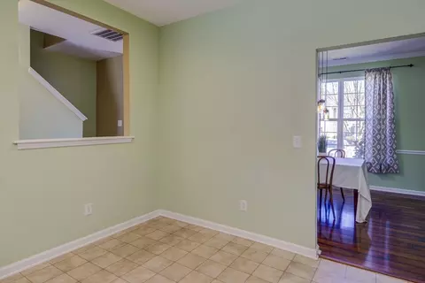 907 Cinnamon Dr, Durham, NC 27713 photo 8