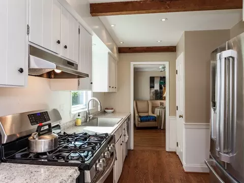 800 Silver Leaf Pl, Raleigh, NC 27609 photo 9