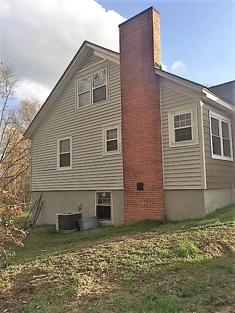 103 Hamilton Dr, Smithfield, NC 27577 photo 17