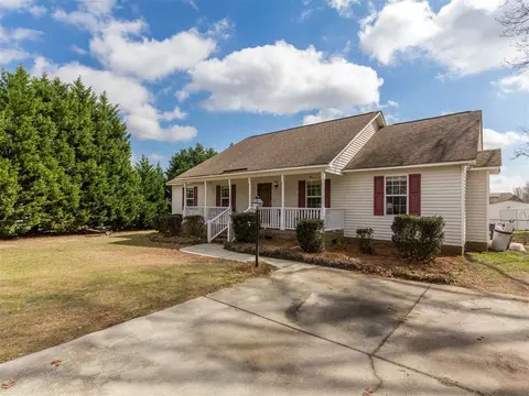 51 Rose Ct, Benson, NC 27504 photo 2