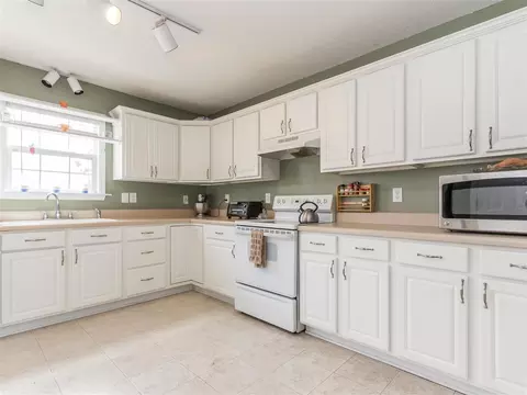 51 Rose Ct, Benson, NC 27504 photo 12