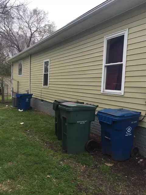 906 Spruce St, Durham, NC 27701 photo 2
