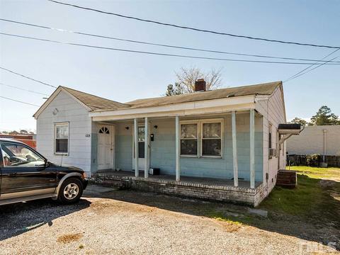 1007 W Broad St, Dunn, NC 28334 photo 1