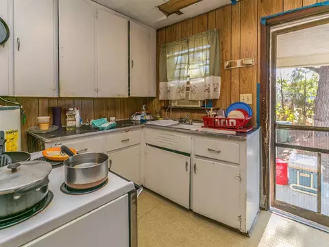 1105 W Broad St, Dunn, NC 28334 photo 7