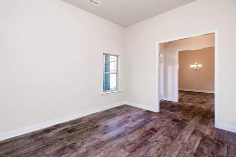 10 Drake Dr, Benson, NC 27504 photo 9