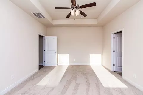 10 Drake Dr, Benson, NC 27504 photo 8