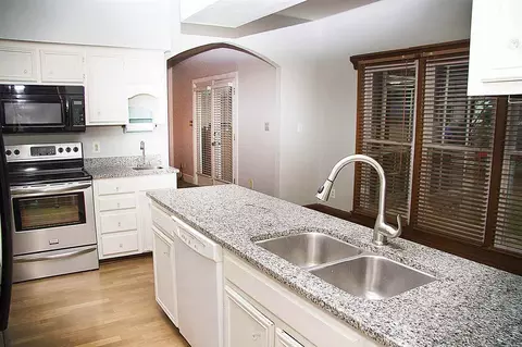 620 Commander Dr, Wendell, NC 27591 photo 9