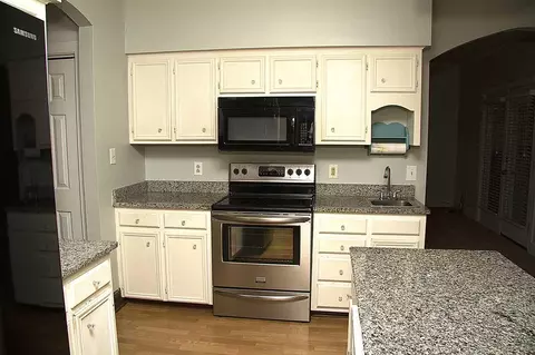 620 Commander Dr, Wendell, NC 27591 photo 8
