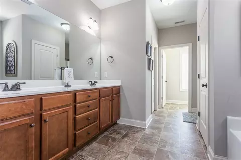 122 Hazelnut Ln, Smithfield, NC 27577 photo 6