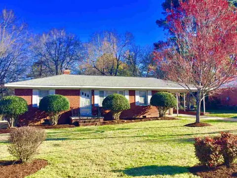 502 Willow St, Cary, NC 27511 photo 1