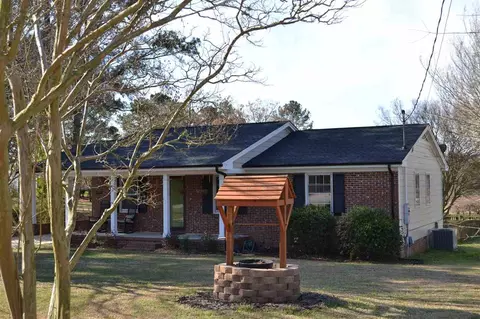 211 Juniper Dr, Clayton, NC 27520 photo 2