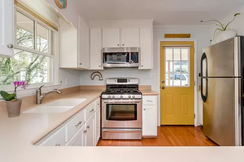 206 Rose St, Cary, NC 27511 photo 7