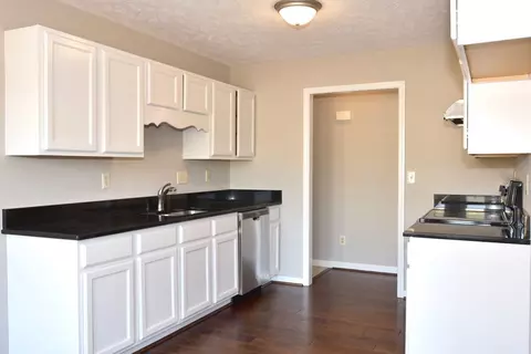 79 Eileen Dr, Spring Lake, NC 28390 photo 8