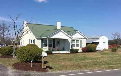 754 Dragstrip Rd, Benson, NC 27504 photo 2