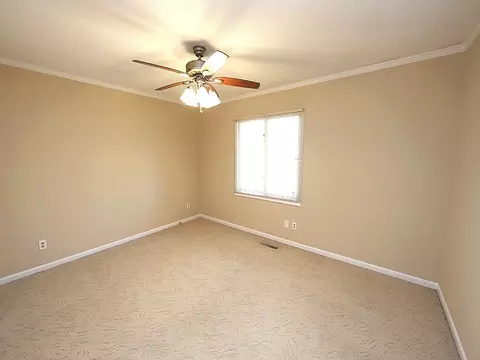 5402 Penrith Dr, Durham, NC 27713 photo 5