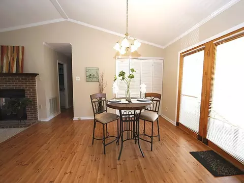 5402 Penrith Dr, Durham, NC 27713 photo 2