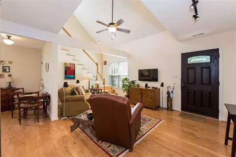10 Gable Ct, Durham, NC 27704 photo 5
