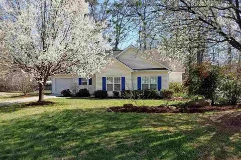 8 Gable Ct, Durham, NC 27704 photo 1