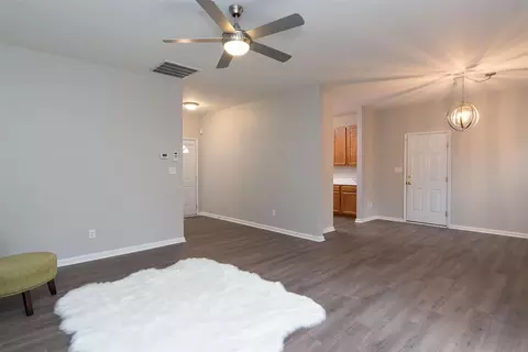 8 Gable Ct, Durham, NC 27704 photo 5
