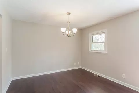 809 Lakeview Rd, Durham, NC 27712 photo 4