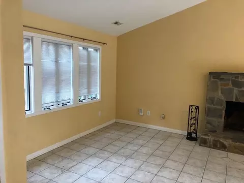 4 Summerglen Ct, Durham, NC 27713 photo 4
