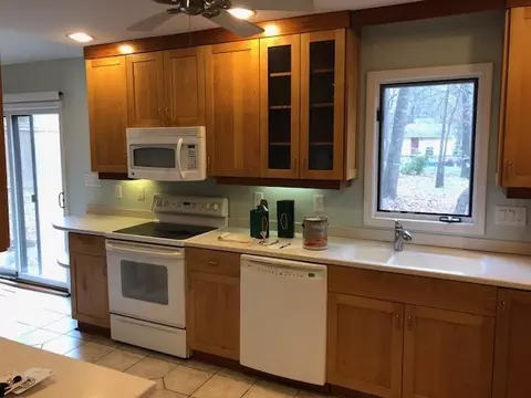 4 Summerglen Ct, Durham, NC 27713 photo 2