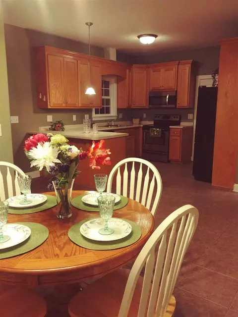 242 Great Oak Dr, Garner, NC 27529 photo 5