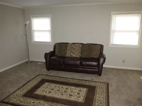 4302 Newby Dr, Durham, NC 27704 photo 9