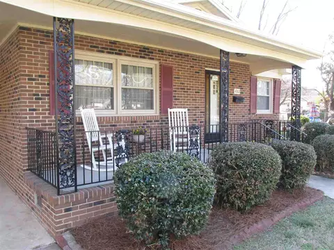 4302 Newby Dr, Durham, NC 27704 photo 2