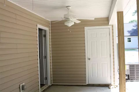 204 E Holmes St, Benson, NC 27504 photo 2
