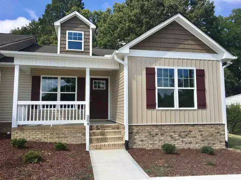 204 E Holmes St, Benson, NC 27504 photo 1