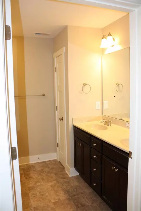 204 E Holmes St, Benson, NC 27504 photo 15