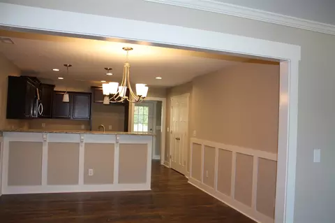 204 E Holmes St, Benson, NC 27504 photo 5