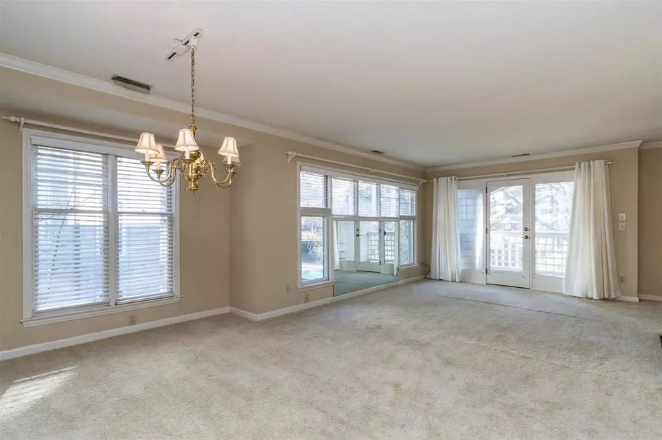  730 Washington St #204, Raleigh, NC 27605 photo 6