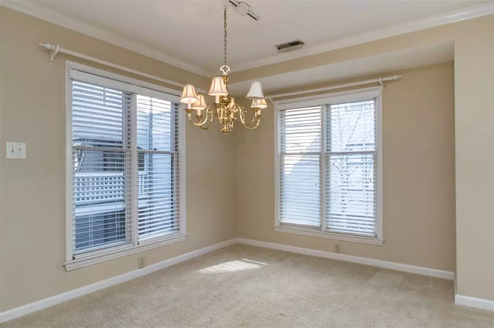  730 Washington St #204, Raleigh, NC 27605 photo 7