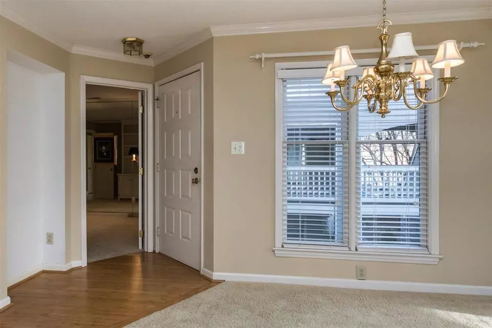  730 Washington St #204, Raleigh, NC 27605 photo 5