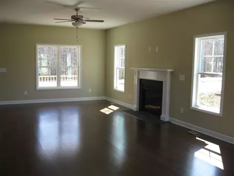 10842 Selma Rd, Middlesex, NC 27557 photo 2