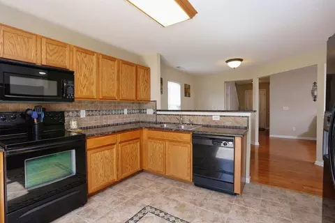1206 Summerfield Ln E, Creedmoor, NC 27522 photo 9