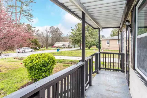 1427 Maplewood Dr, Durham, NC 27704 photo 15