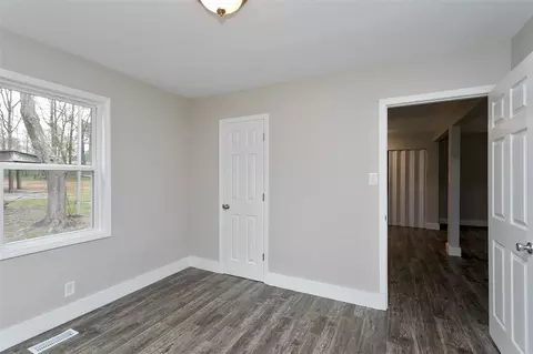 1427 Maplewood Dr, Durham, NC 27704 photo 13