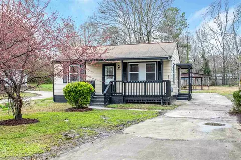 1427 Maplewood Dr, Durham, NC 27704 photo 2